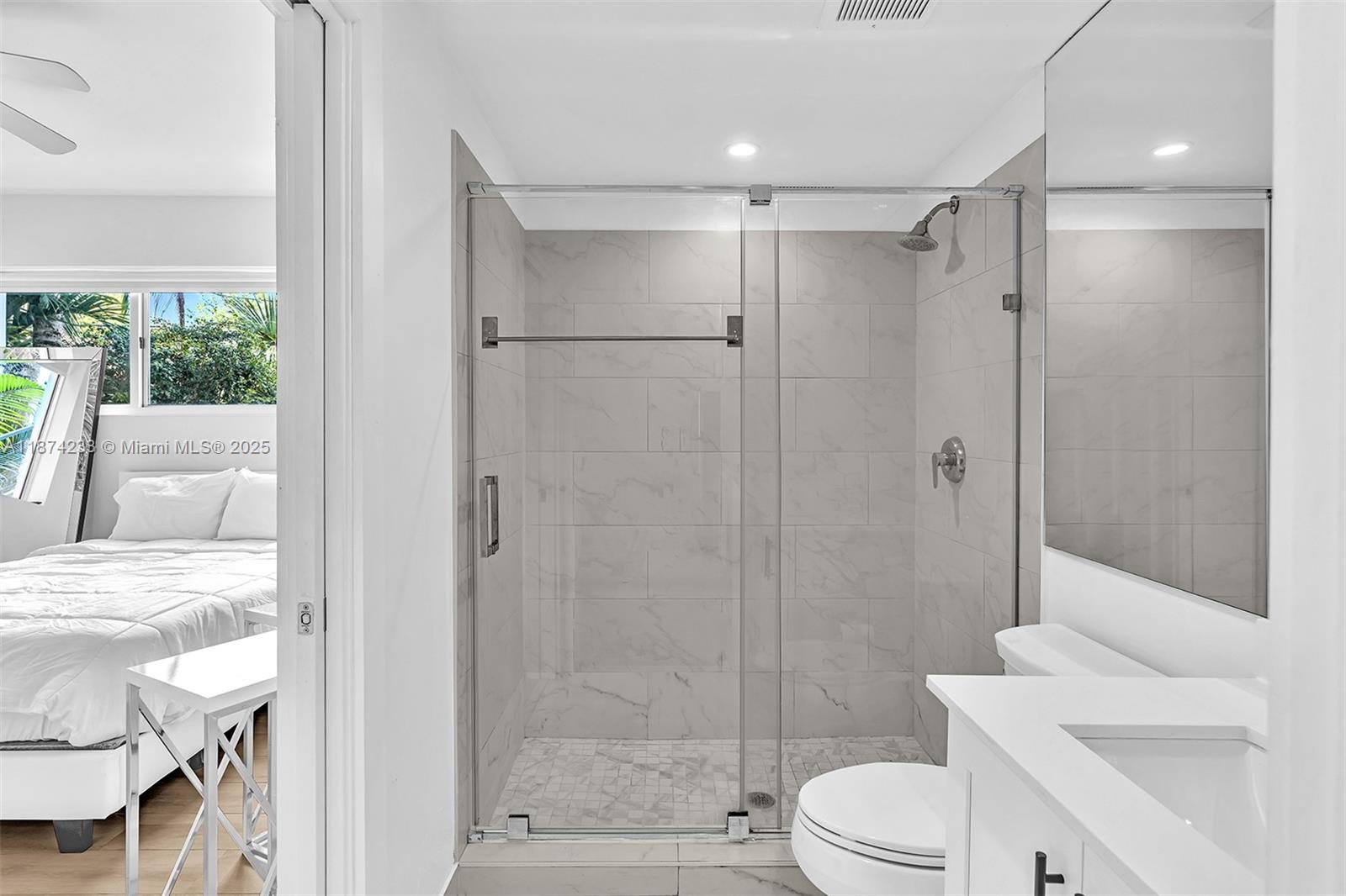 LENOX MANOR - Residential Lease