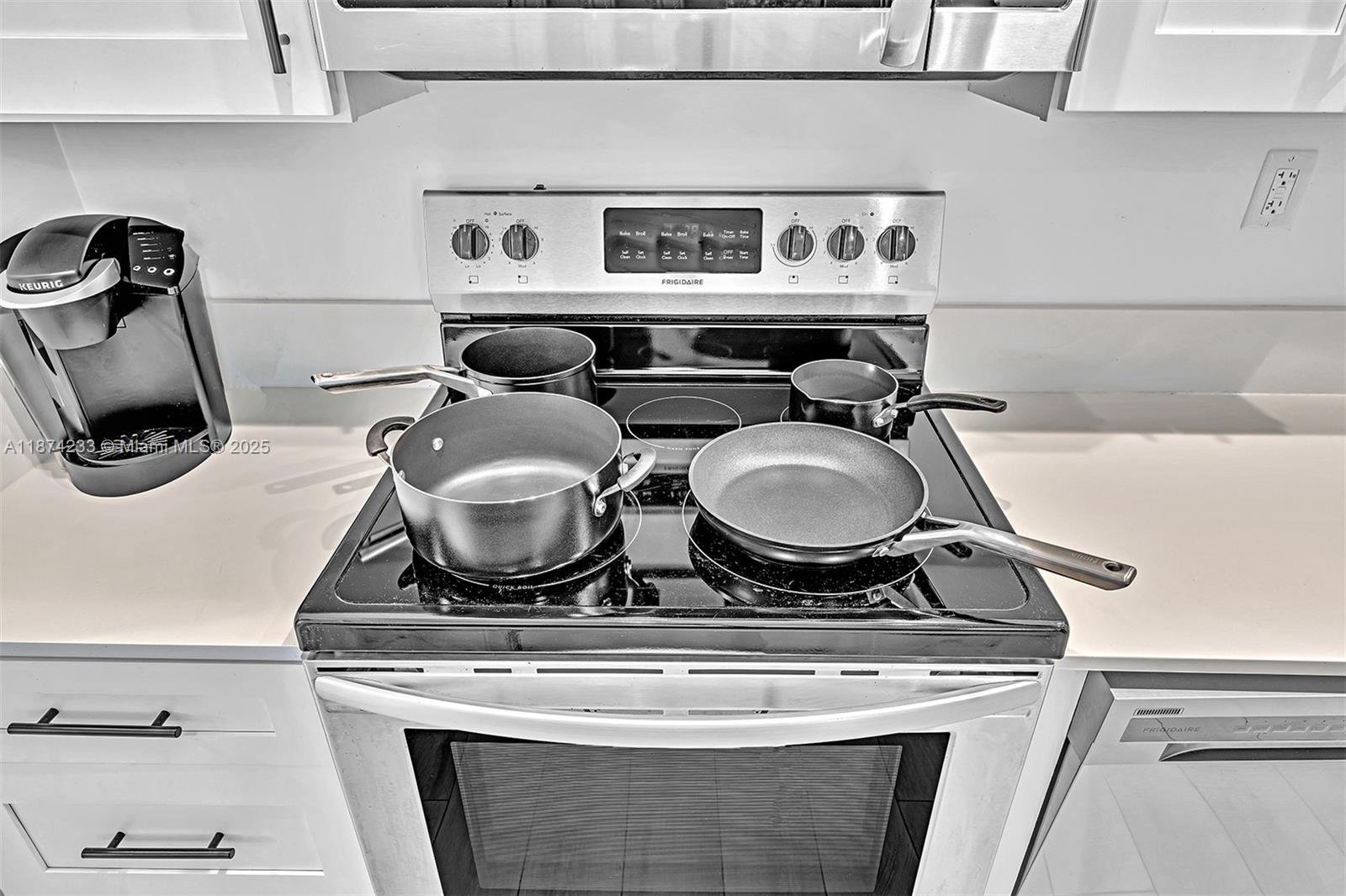 LENOX MANOR - Residential Lease