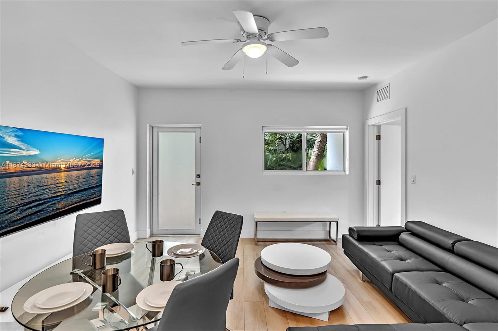 LENOX MANOR - Residential Lease