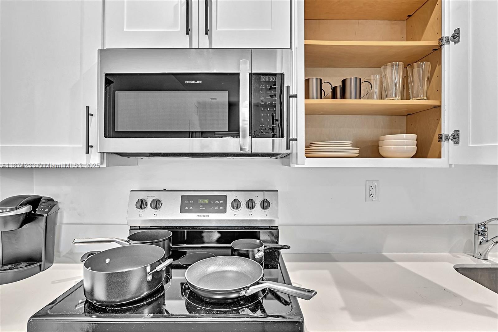 LENOX MANOR - Residential Lease