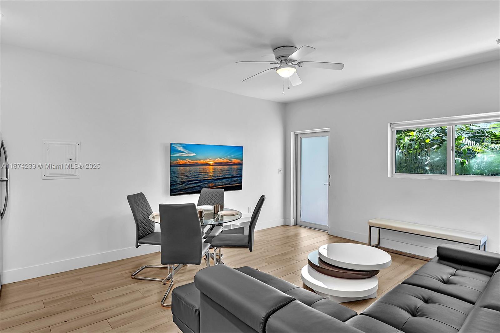 LENOX MANOR - Residential Lease