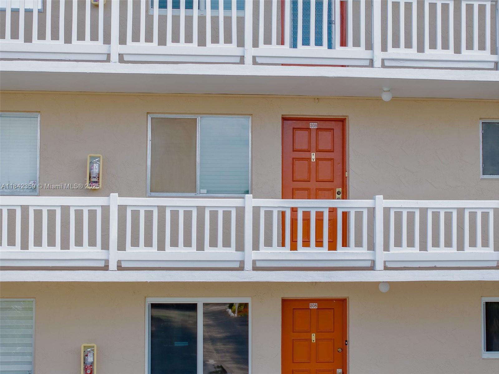 LAS VISTAS C IN INVERRARY - Residential Lease