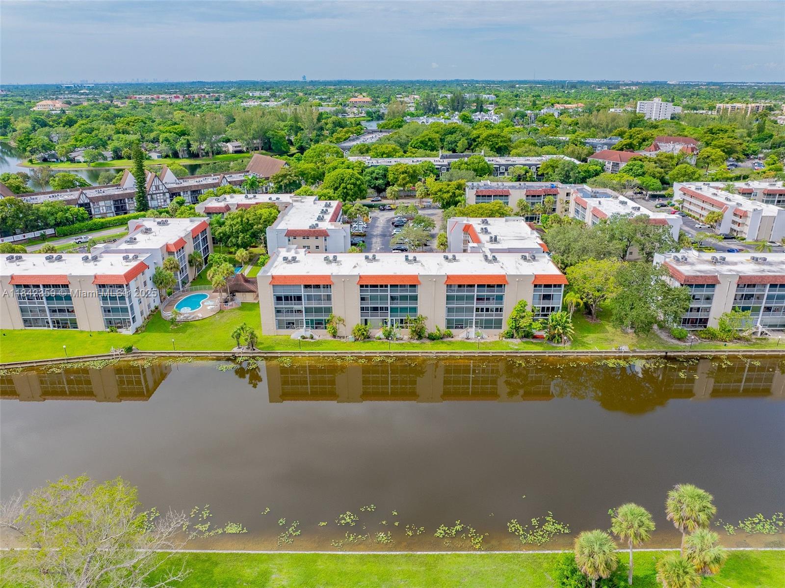 LAS VISTAS C IN INVERRARY - Residential Lease