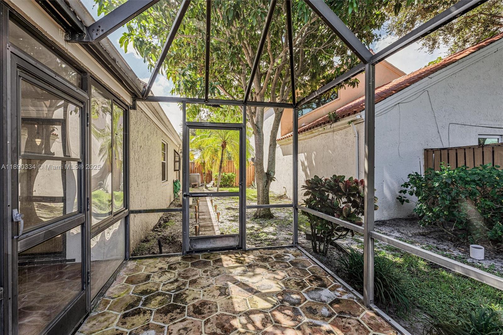 CRYSTAL POINTE 3 - Residential Lease