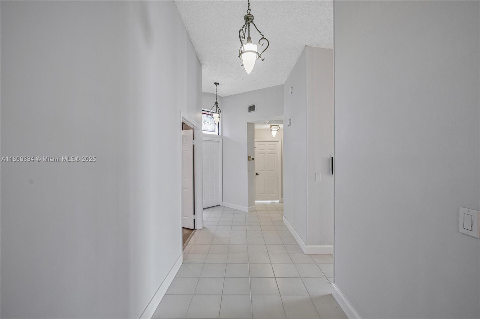 CRYSTAL POINTE 3 - Residential Lease