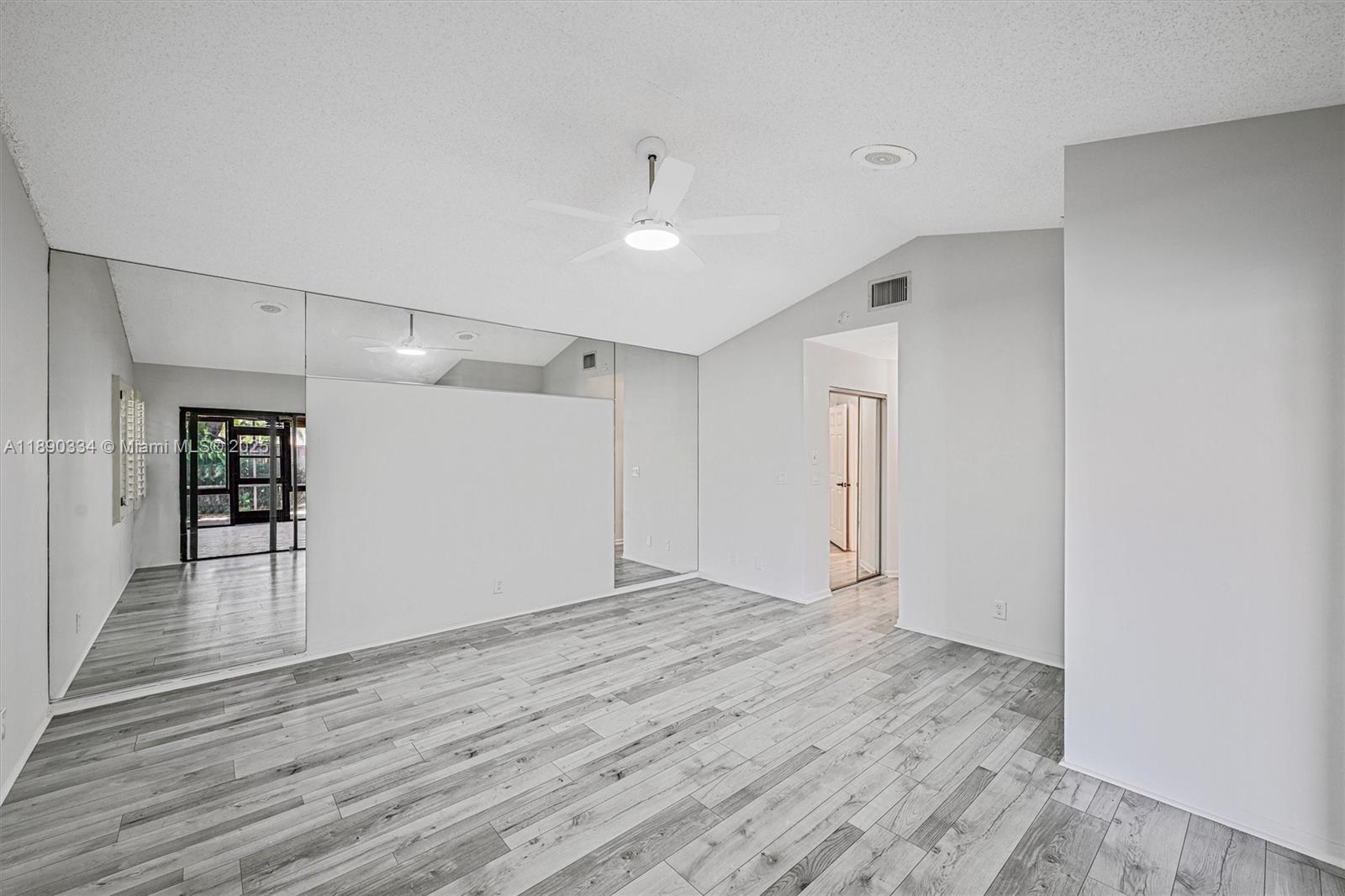 CRYSTAL POINTE 3 - Residential Lease