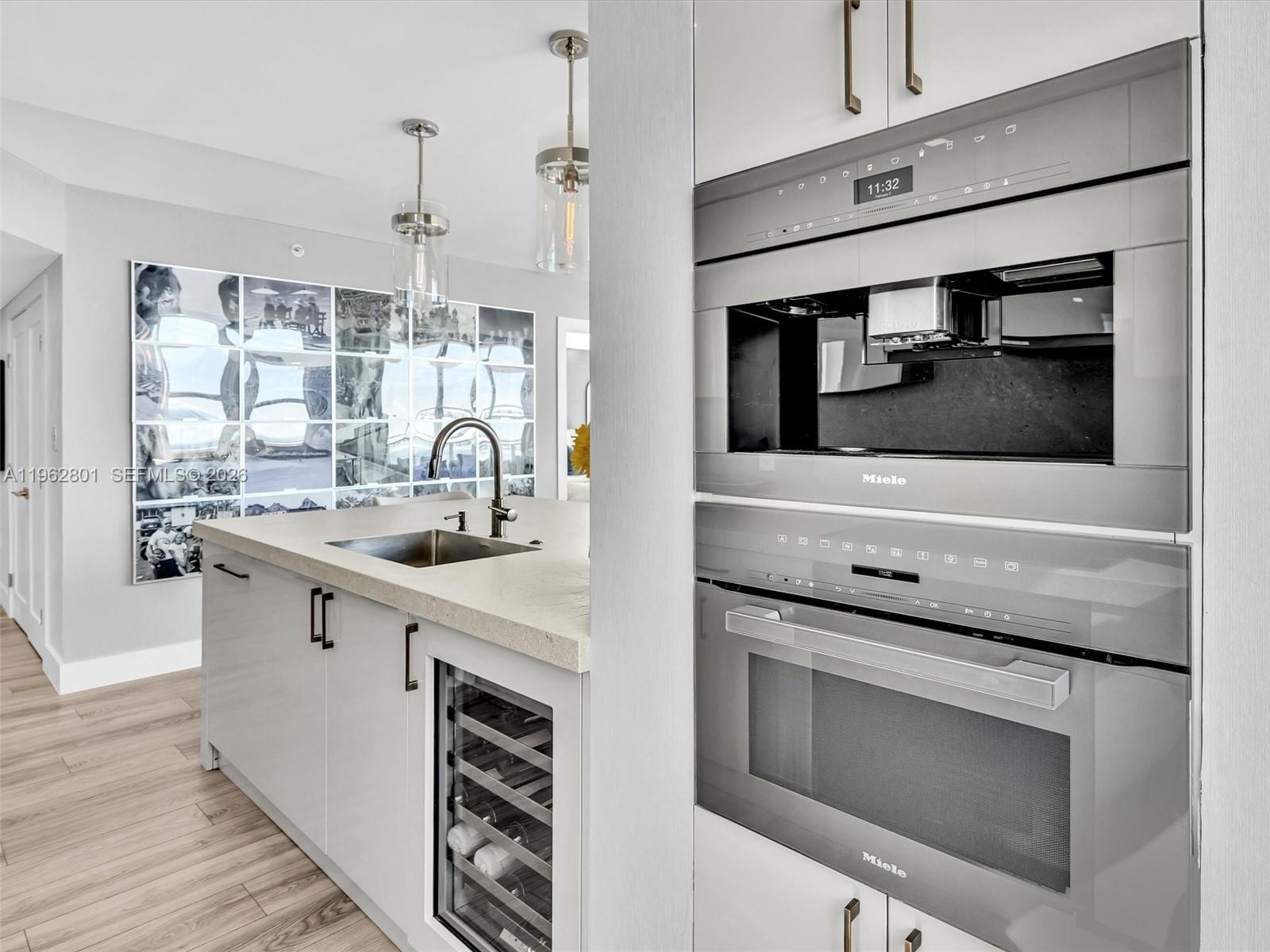 THE MARK ON BRICKELL COND - Residential