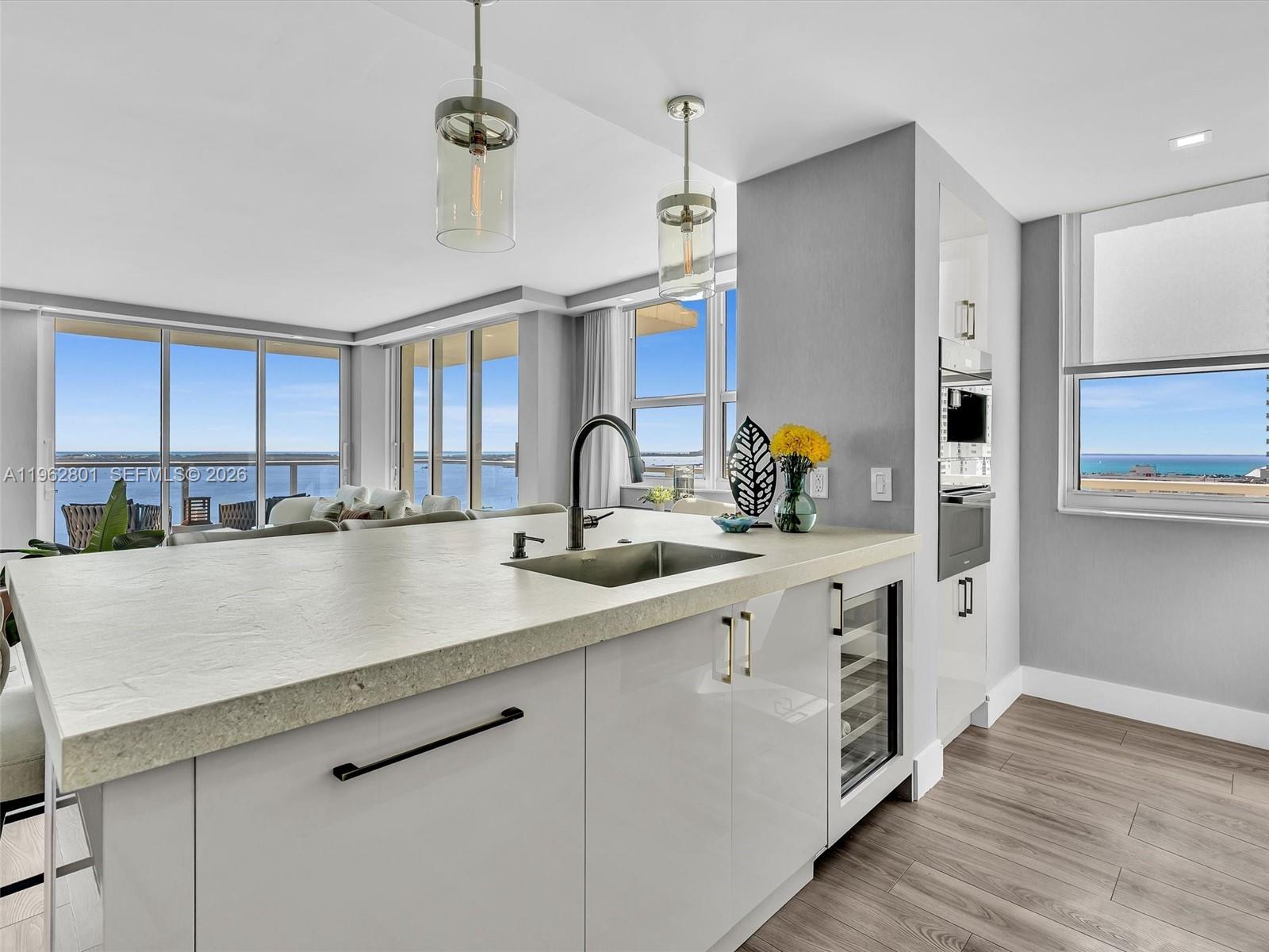 THE MARK ON BRICKELL COND - Residential