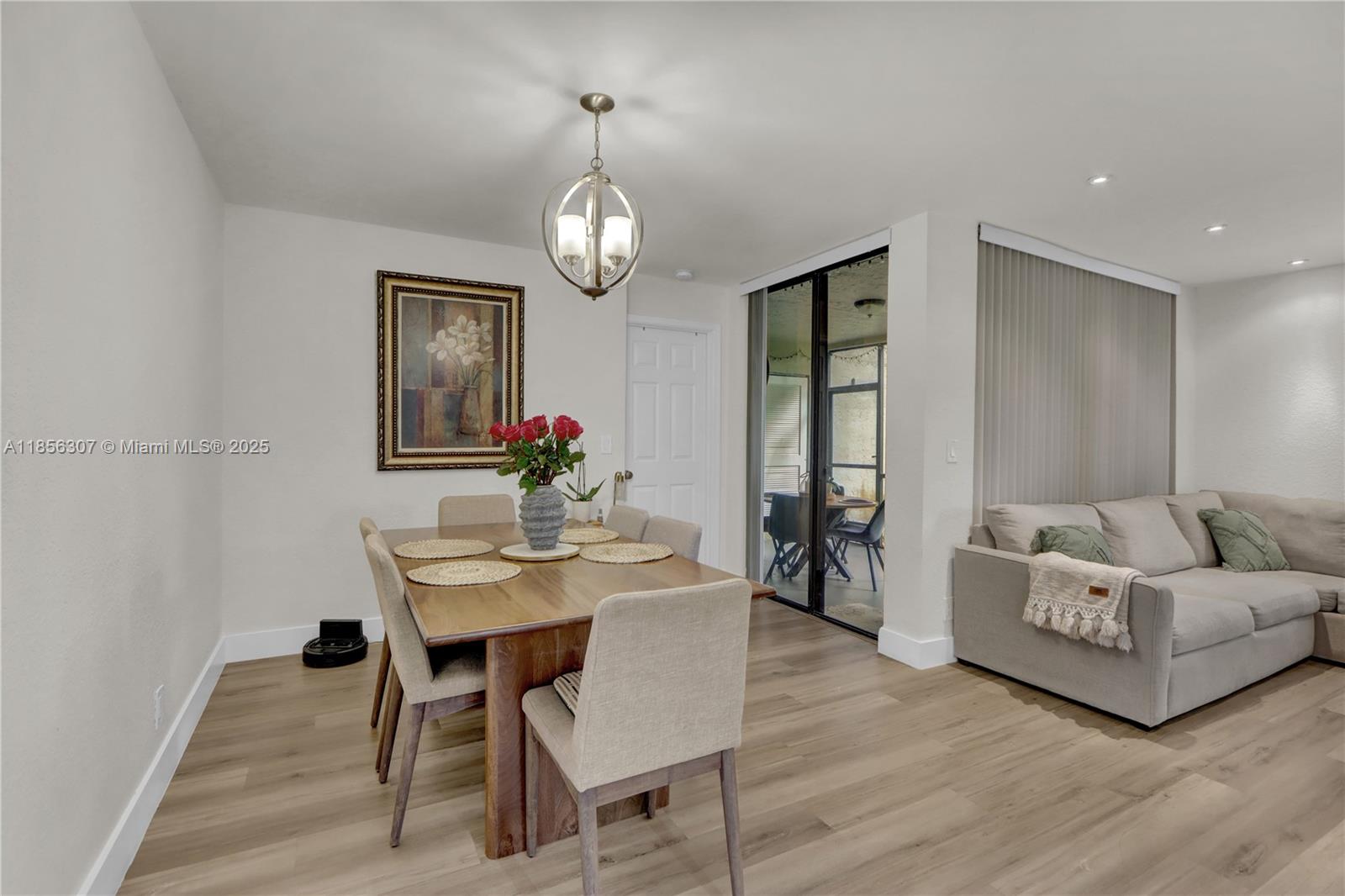 2505 NW 49th Ter 733
