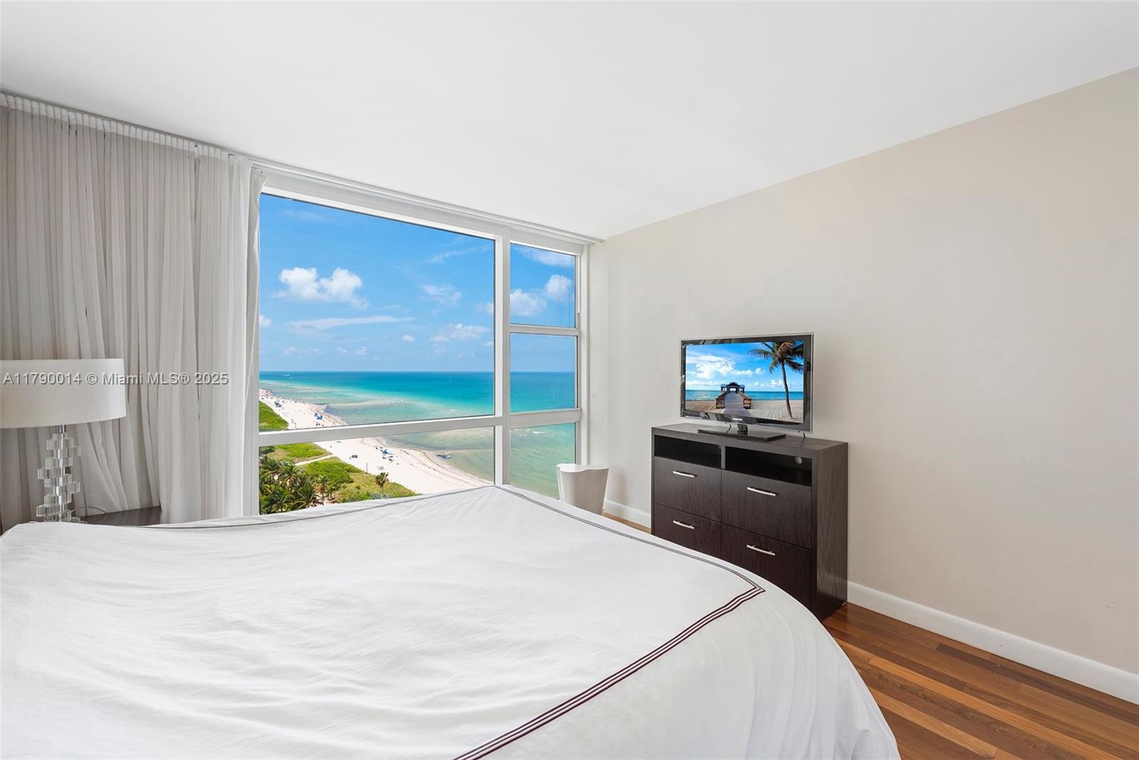 CENTRAL CARILLON BEACH CO - Residential Lease