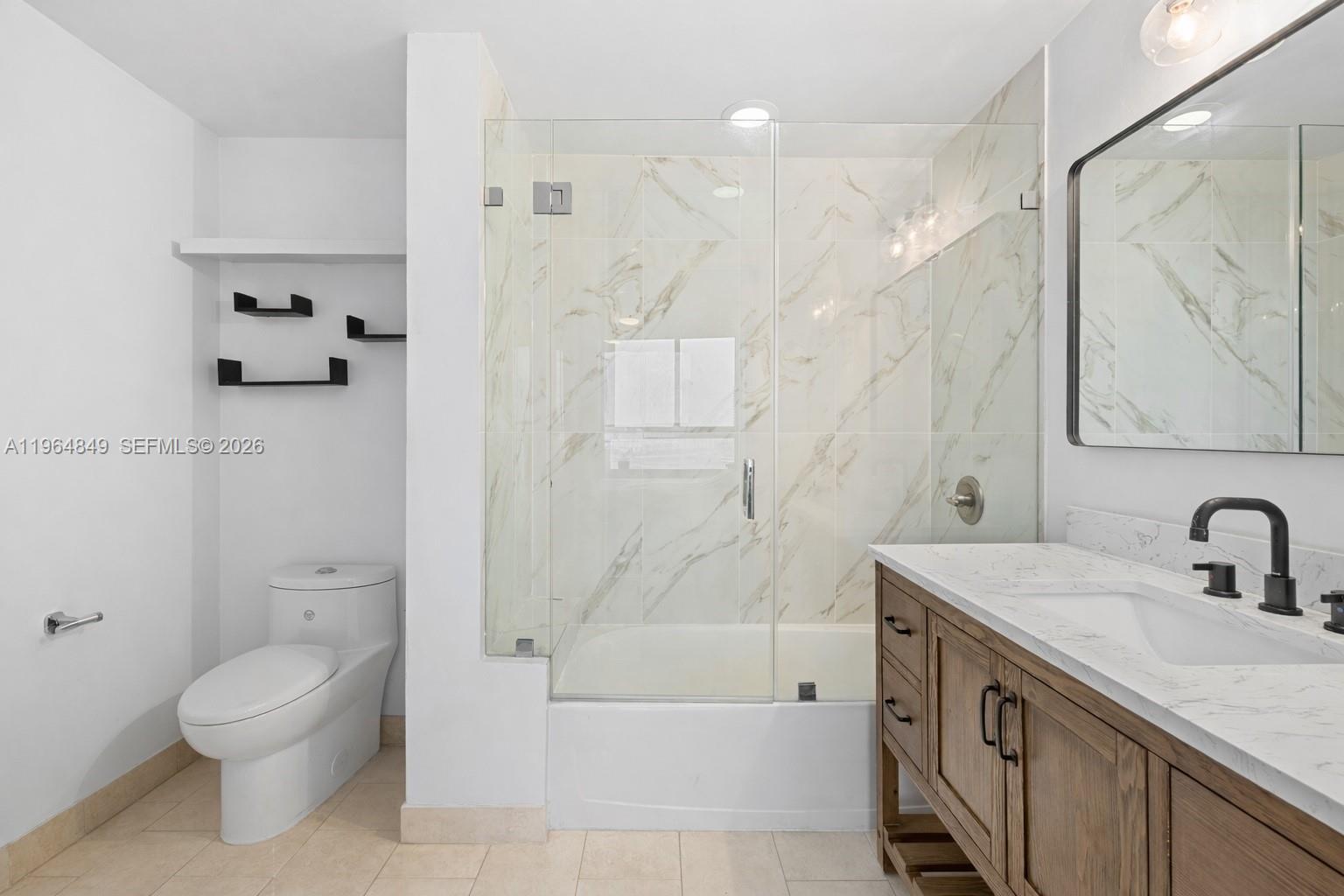 IVY CONDO - Residential