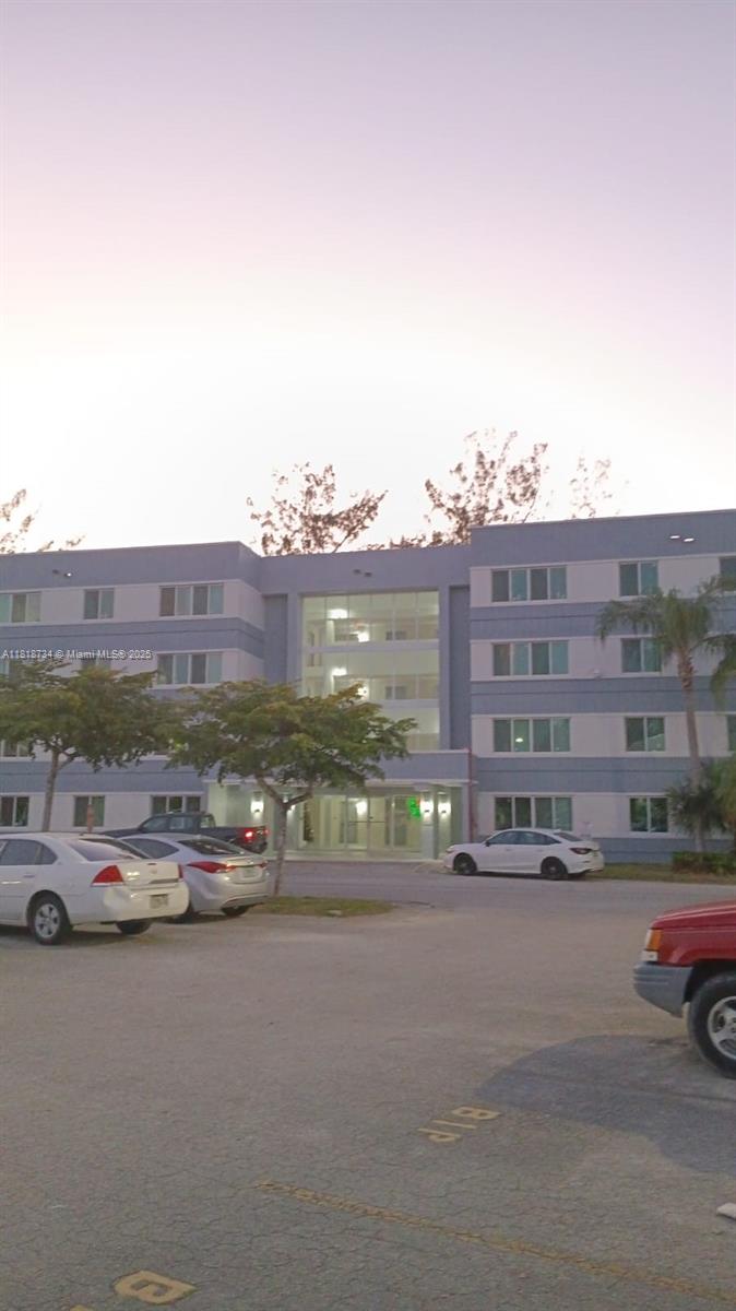 NARANJA LAKES CONDO NO 5 - Residential Lease