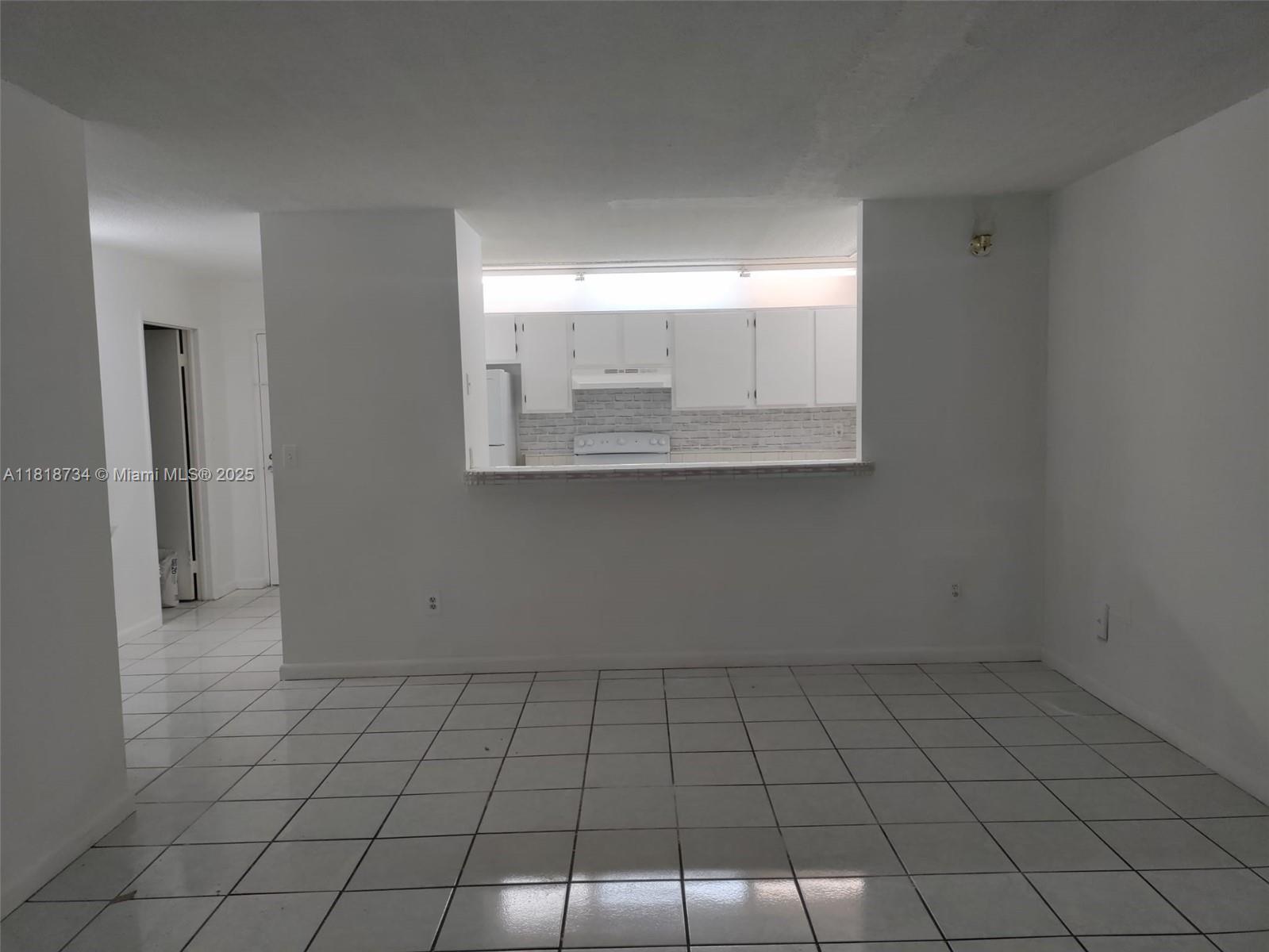 NARANJA LAKES CONDO NO 5 - Residential Lease