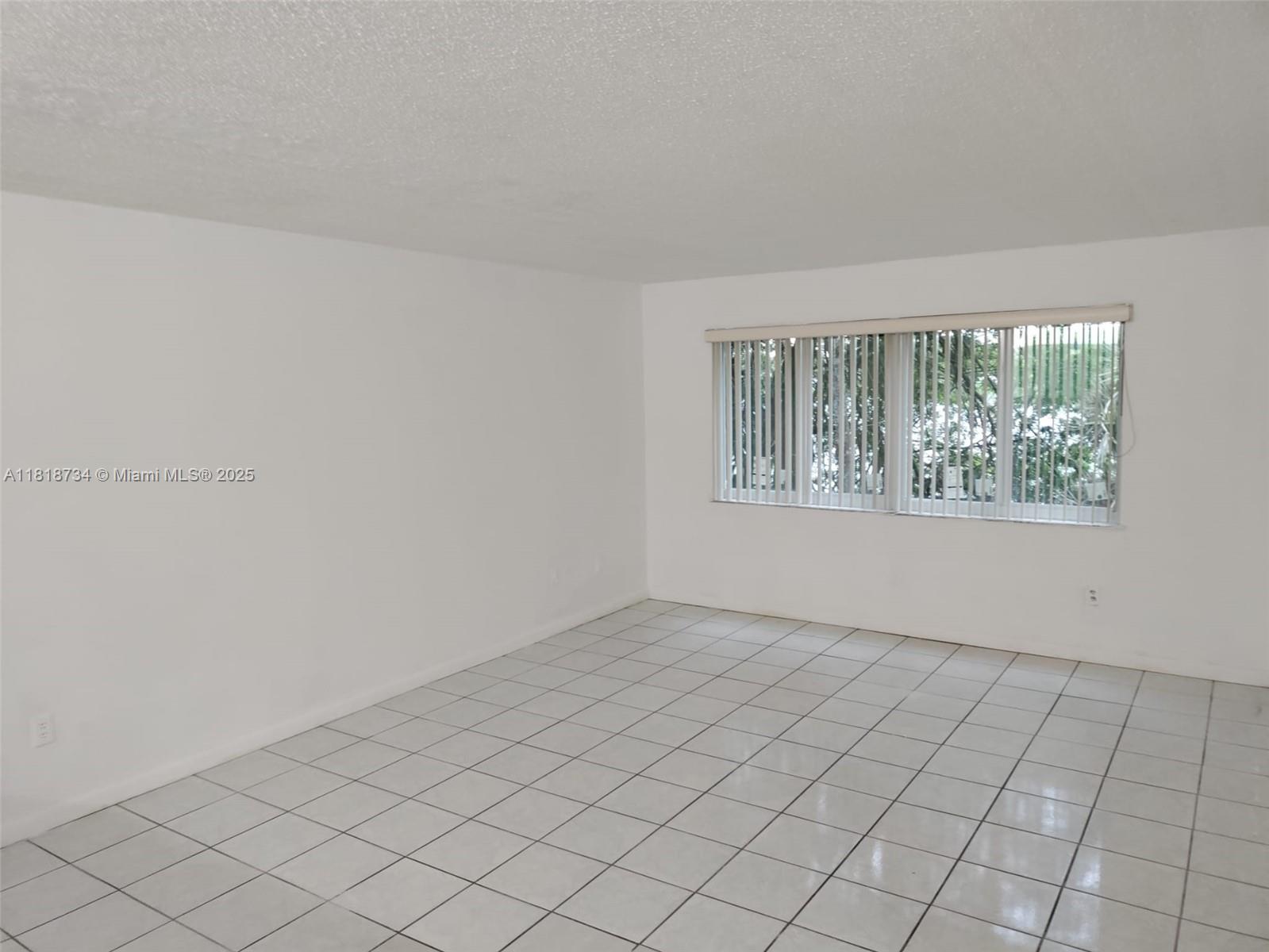 NARANJA LAKES CONDO NO 5 - Residential Lease