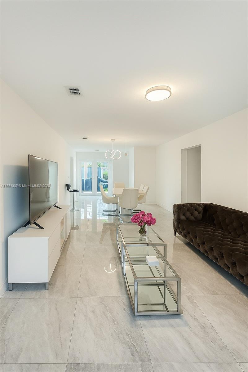 S CORAL HOMES SEC 3 - Residential