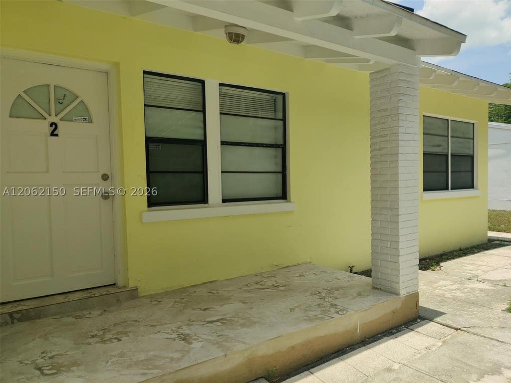 Photo of 709 NE 7th St #2, Delray Beach, FL 33483 (MLS # A12062150)