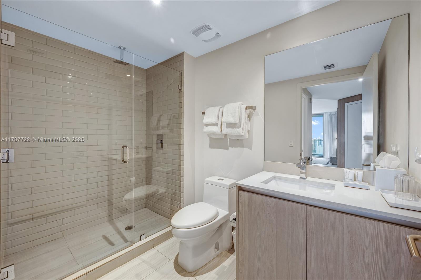 4010 SOUTH OCEAN CONDO - Residential