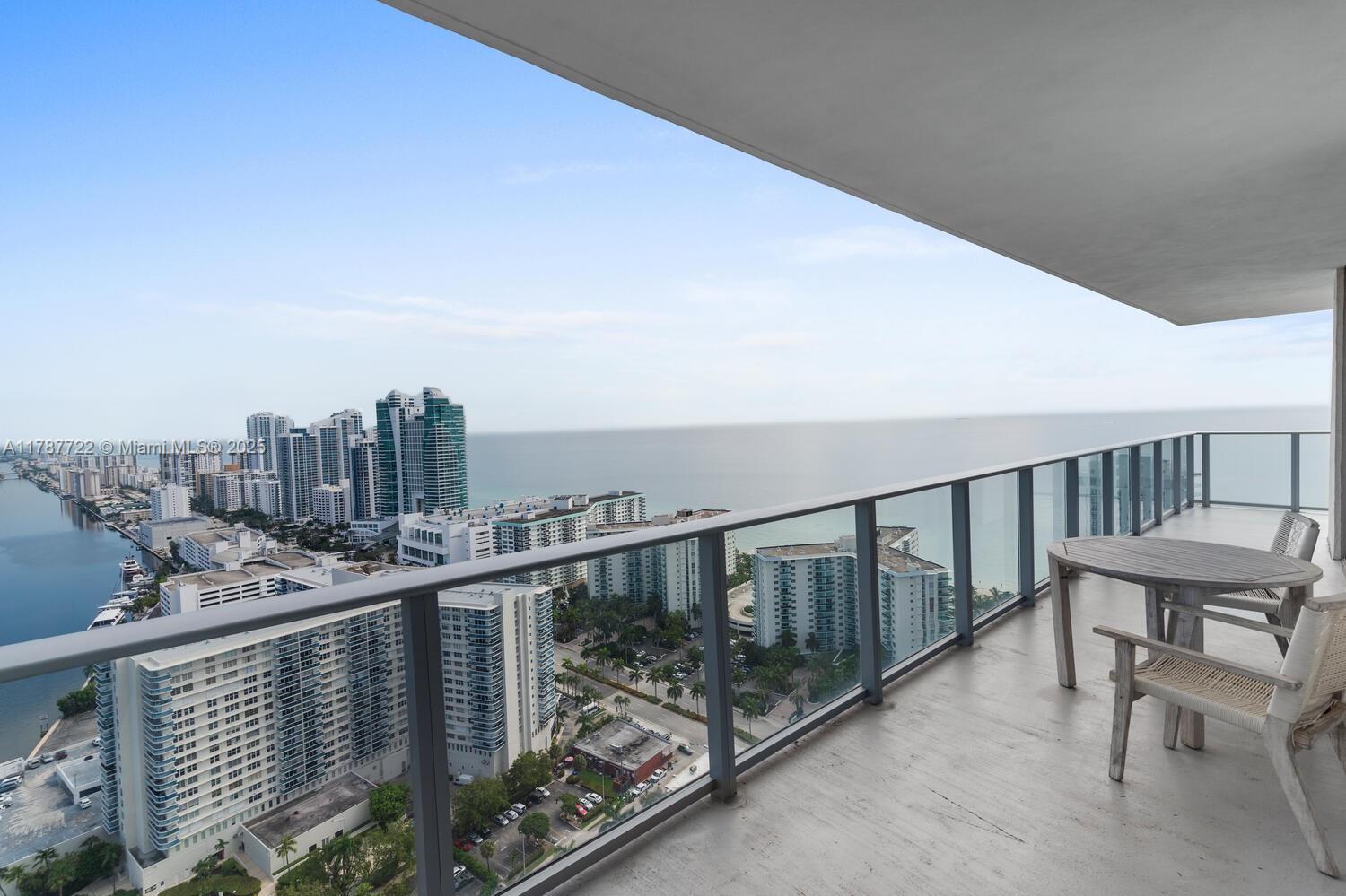 4010 S Ocean Dr R2501