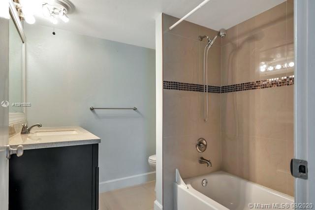 MARINA OAKS CONDO - Residential Lease