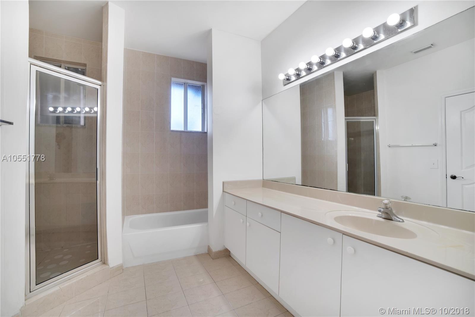 SILVER PALM HOMES - Residential