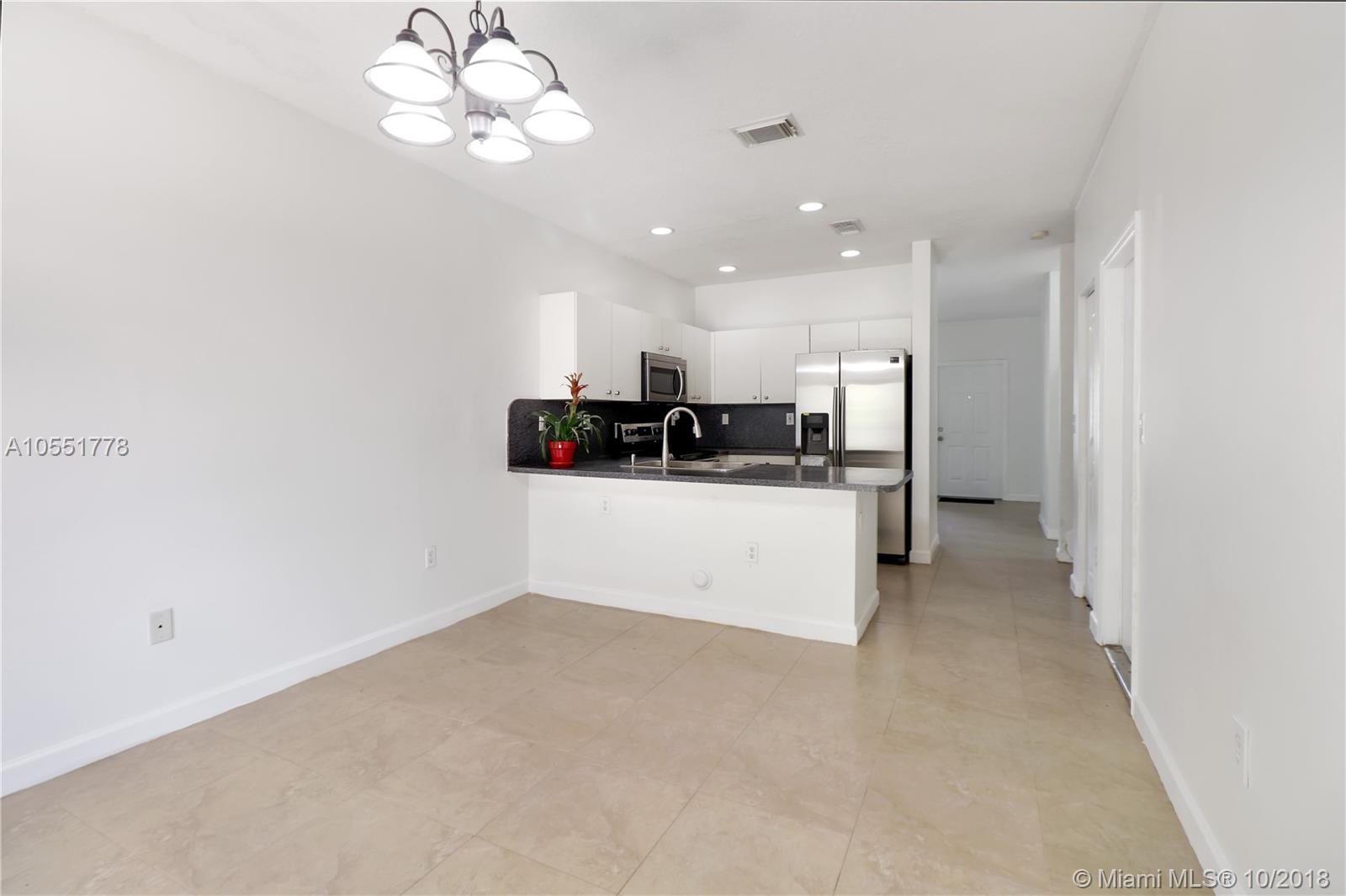 SILVER PALM HOMES - Residential