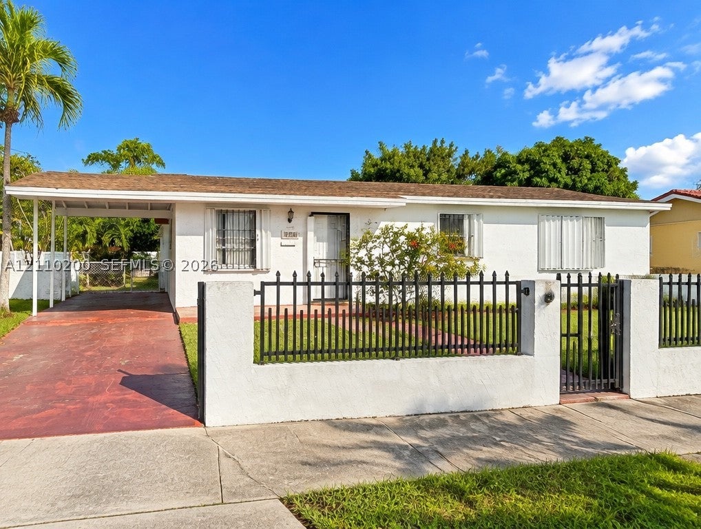 19811 NW 48th Ave, Miami Gardens FL 33055