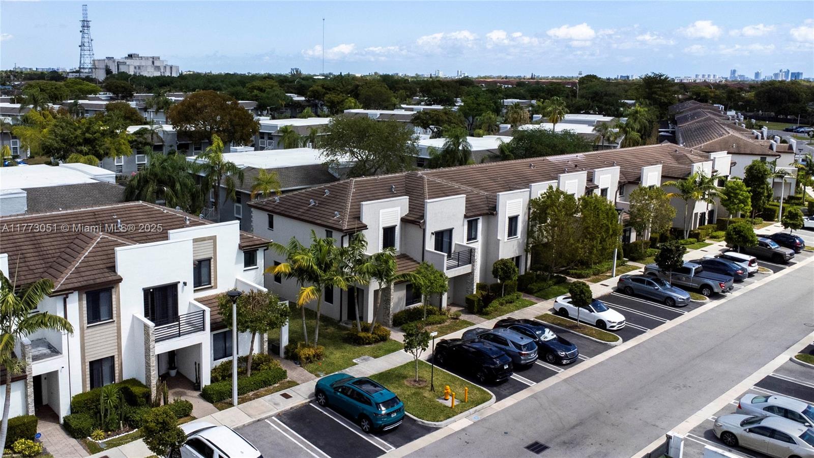 VIA VENTURA NEIGHBORHOOD - Residential