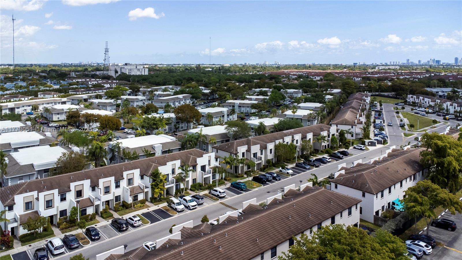 VIA VENTURA NEIGHBORHOOD - Residential