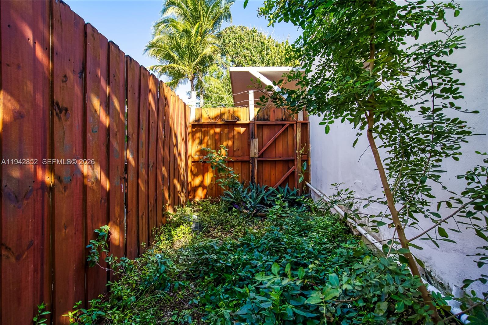 BISCAYNE GARDENS SEC H PA - Residential