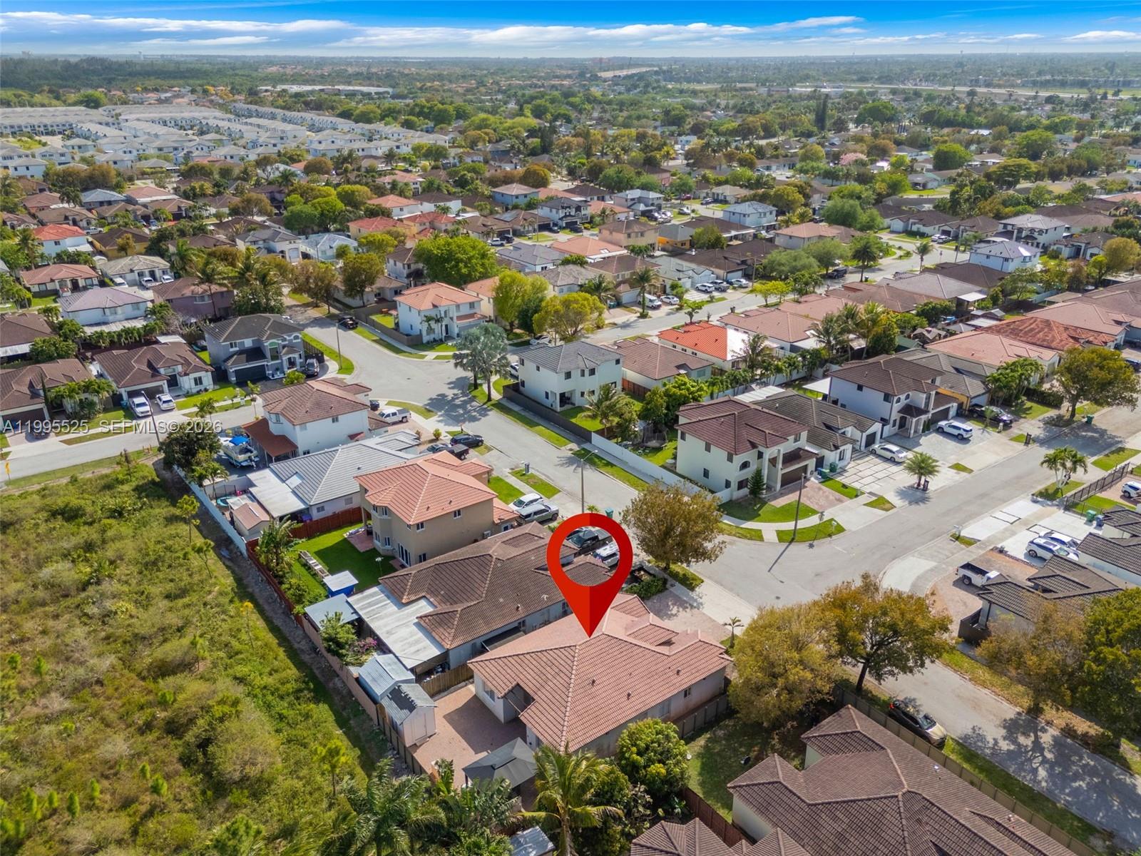 CHATEAU ROYAL ESTATES - Residential