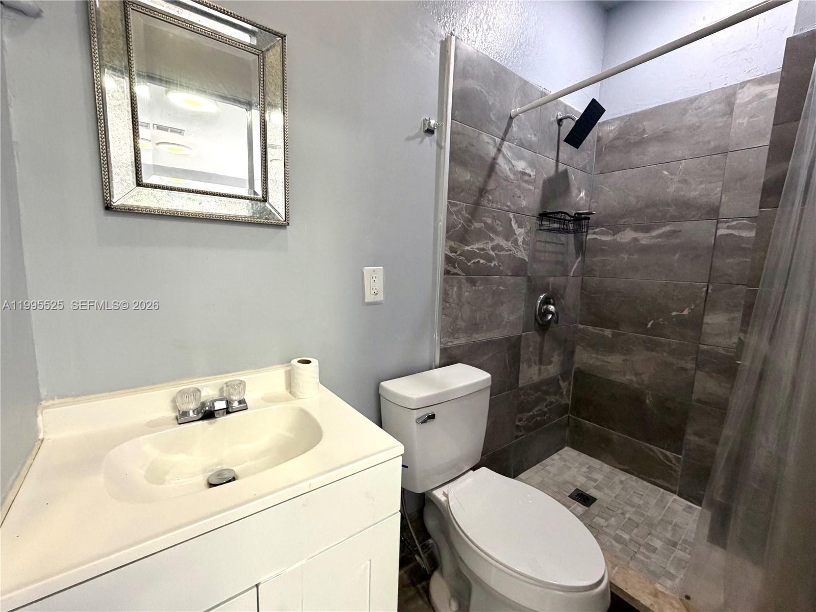 CHATEAU ROYAL ESTATES - Residential