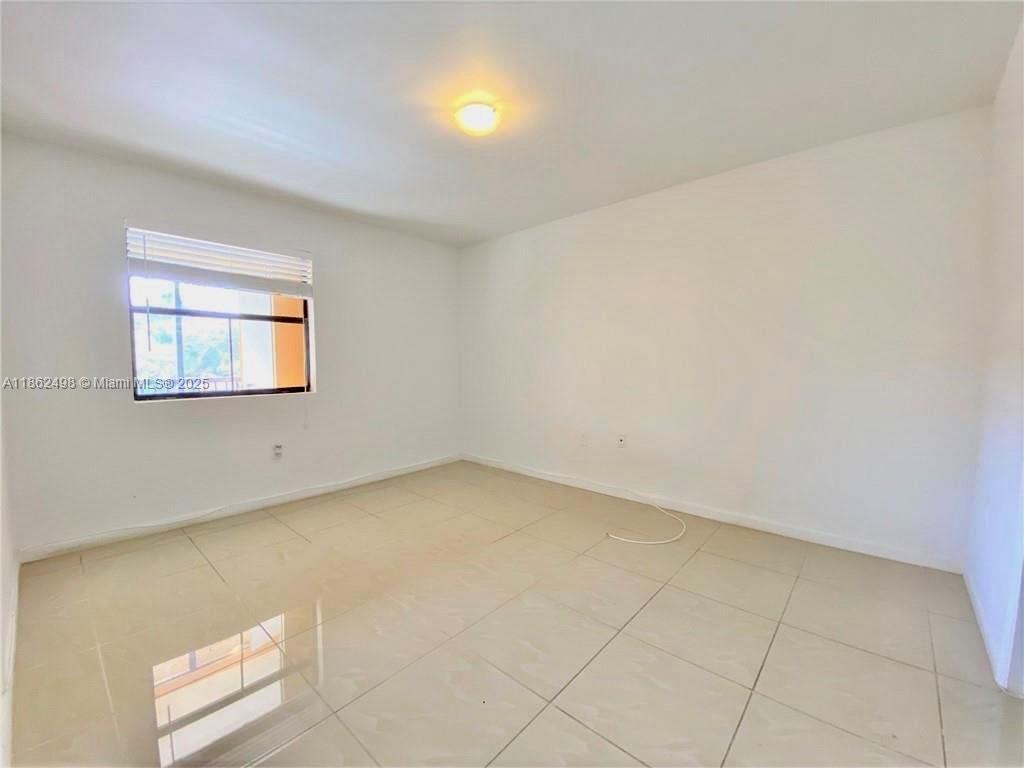 BISCAYNE BEACH CLUB CONDO - Residential Lease