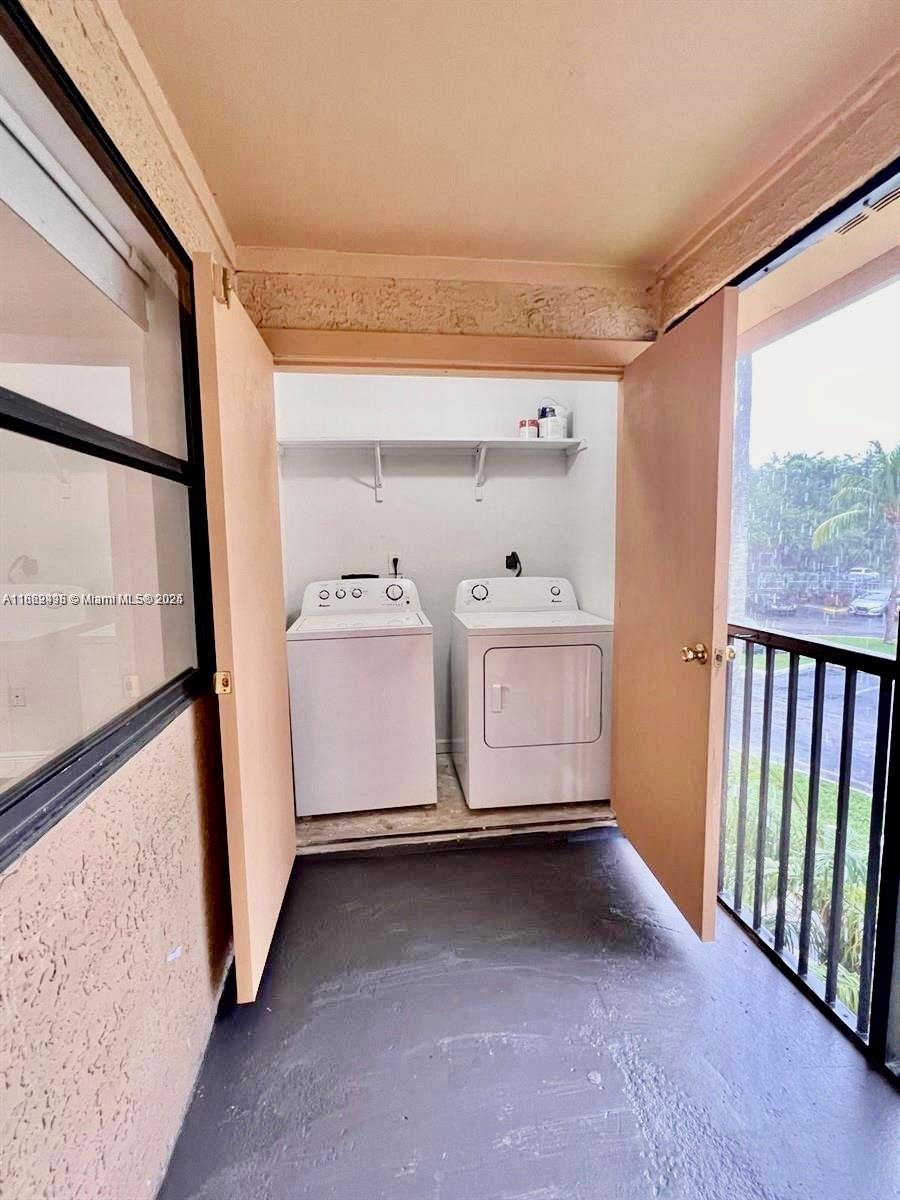 BISCAYNE BEACH CLUB CONDO - Residential Lease