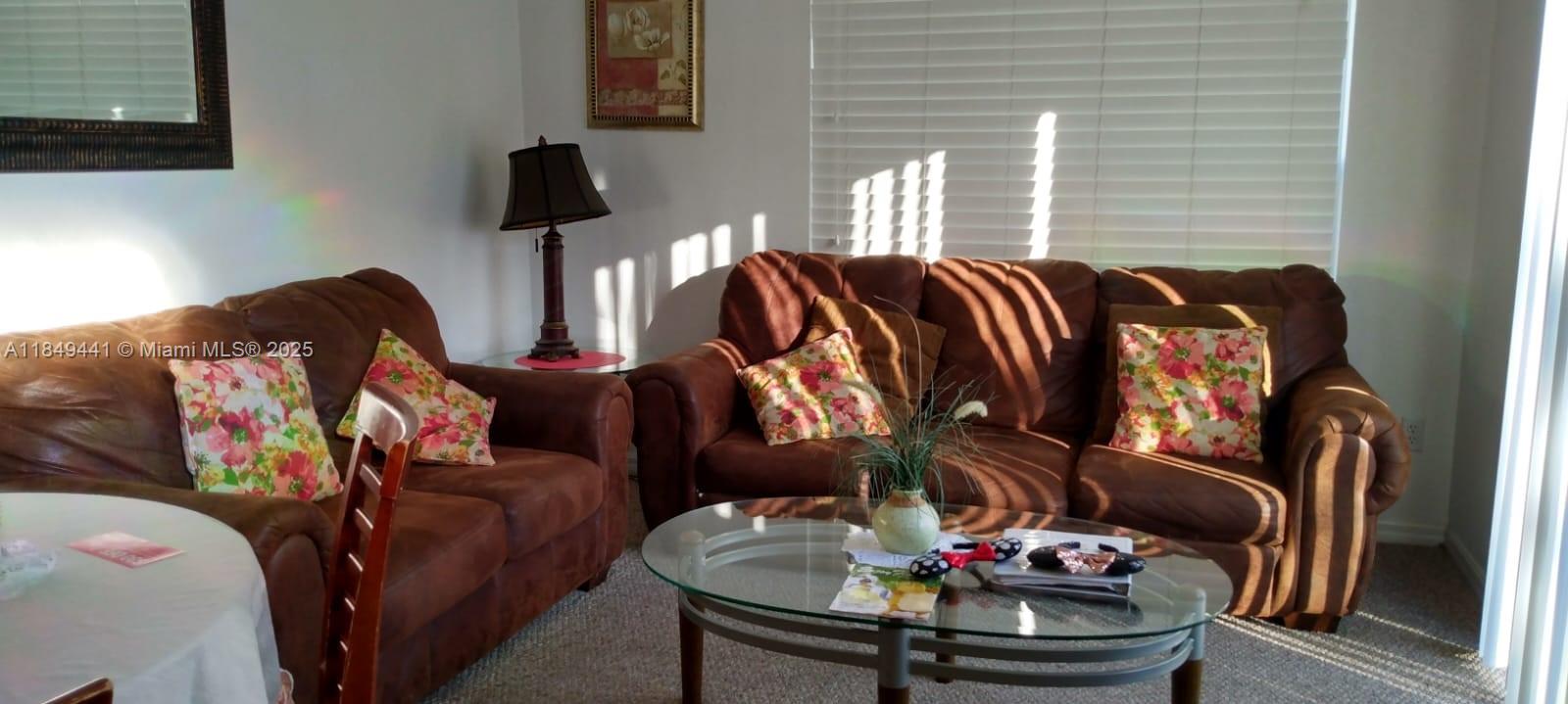 VENETIAN BAY VILLAGES COND - Residential