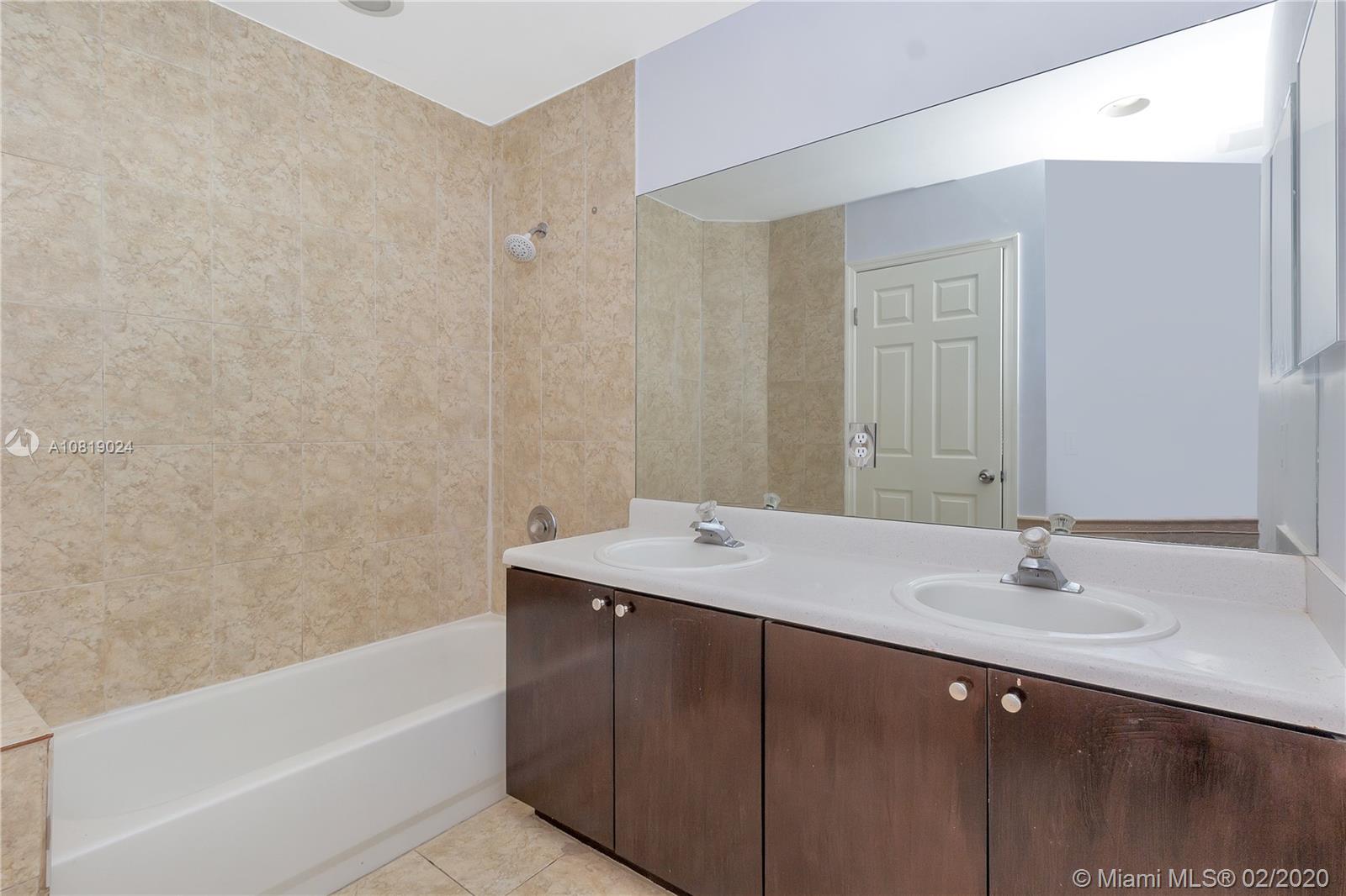 TWIN ACRES - Residential