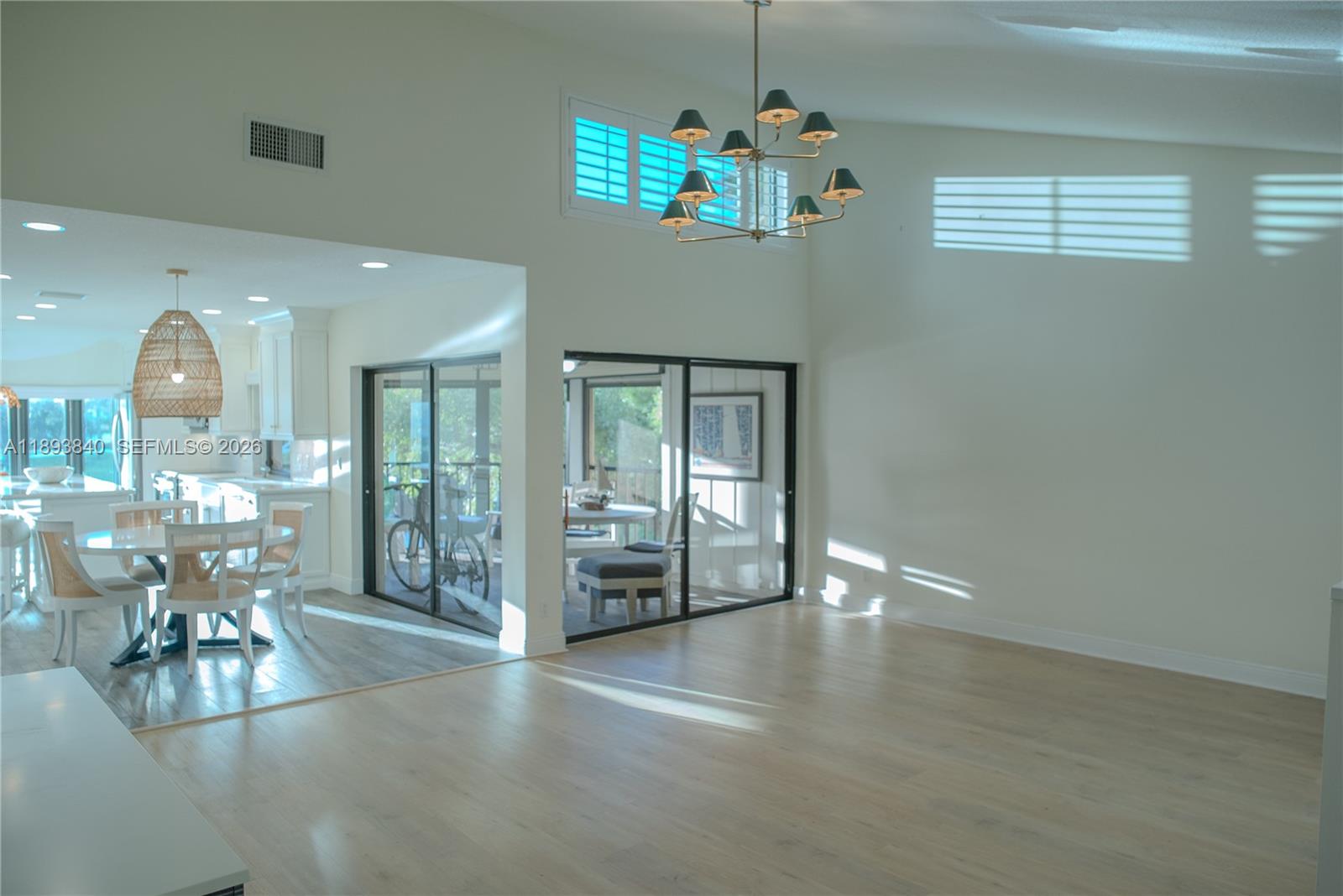 JONATHANS LANDING - Residential