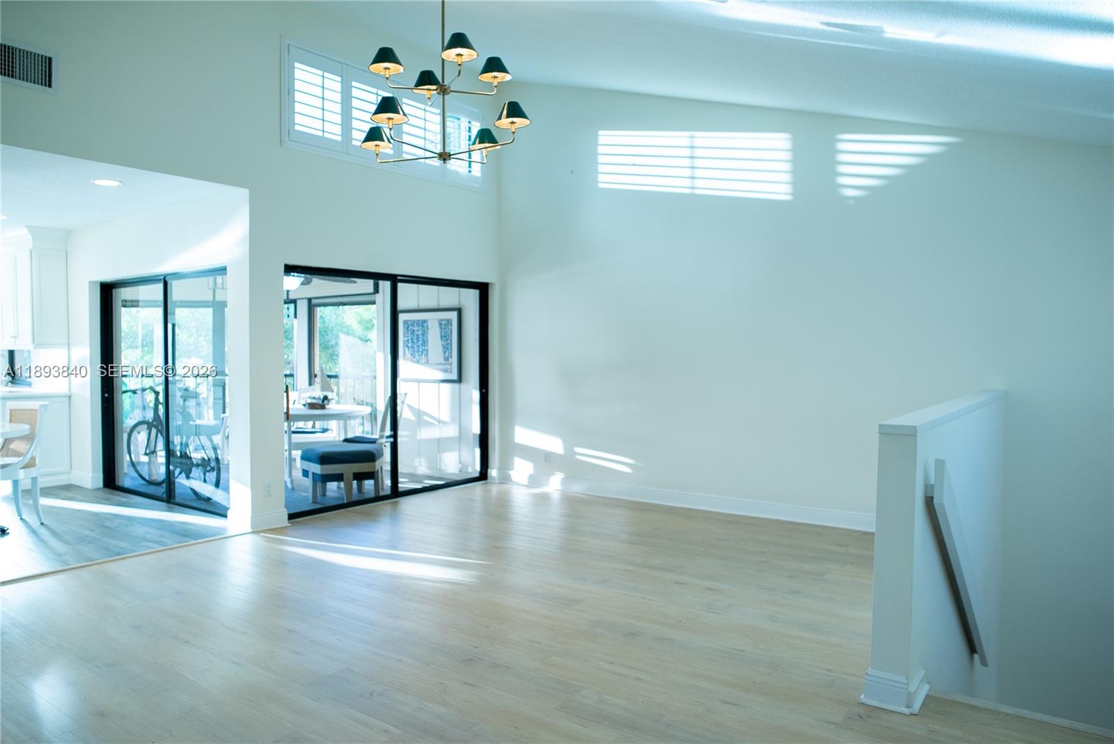 JONATHANS LANDING - Residential