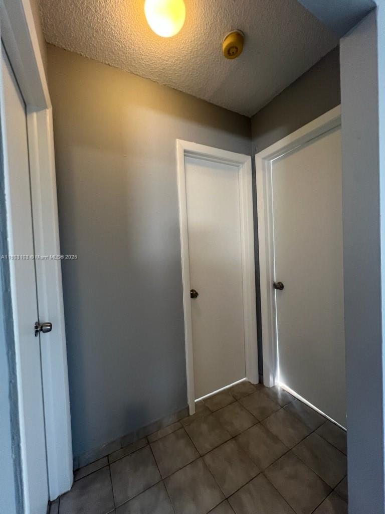 VILLA RUSTICA I CONDO - Residential Lease