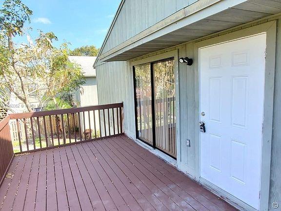 Great 2/2 on the second floor. Great Community Includes tennis court, children`s playground, community pool.
Close to I-95, A1A, beaches and shopping centers. Easy to show. HOA requires 650+ credit score.