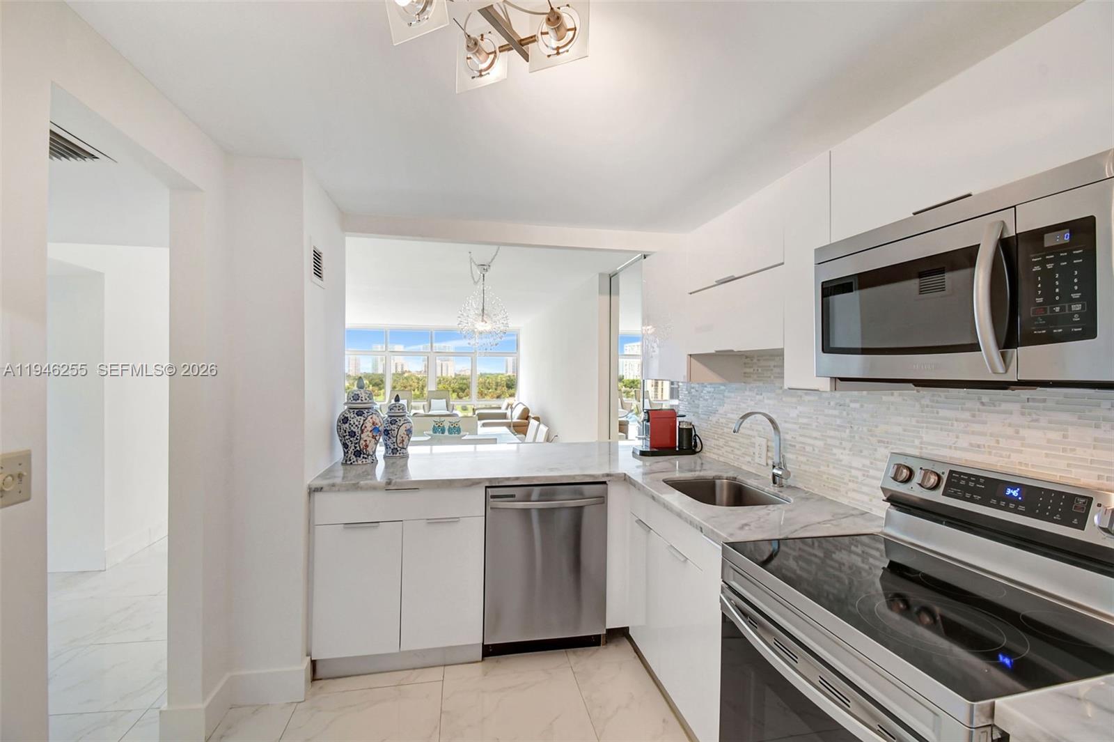 BONAVIDA CONDO - Residential