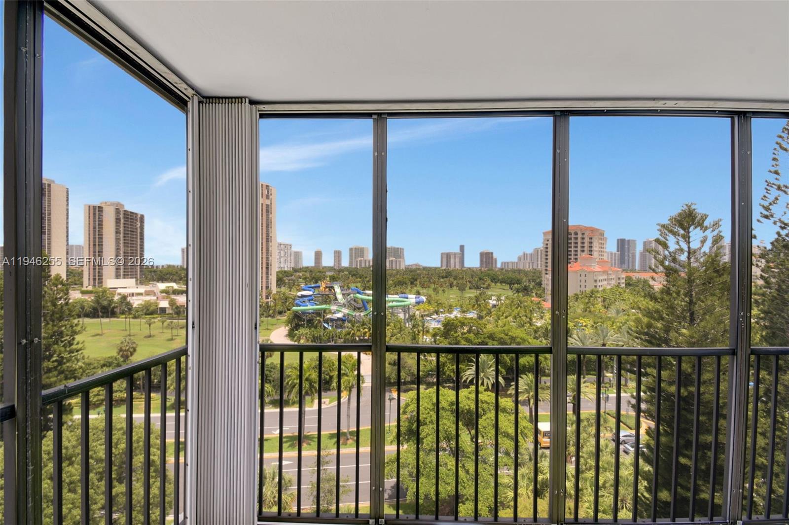 BONAVIDA CONDO - Residential