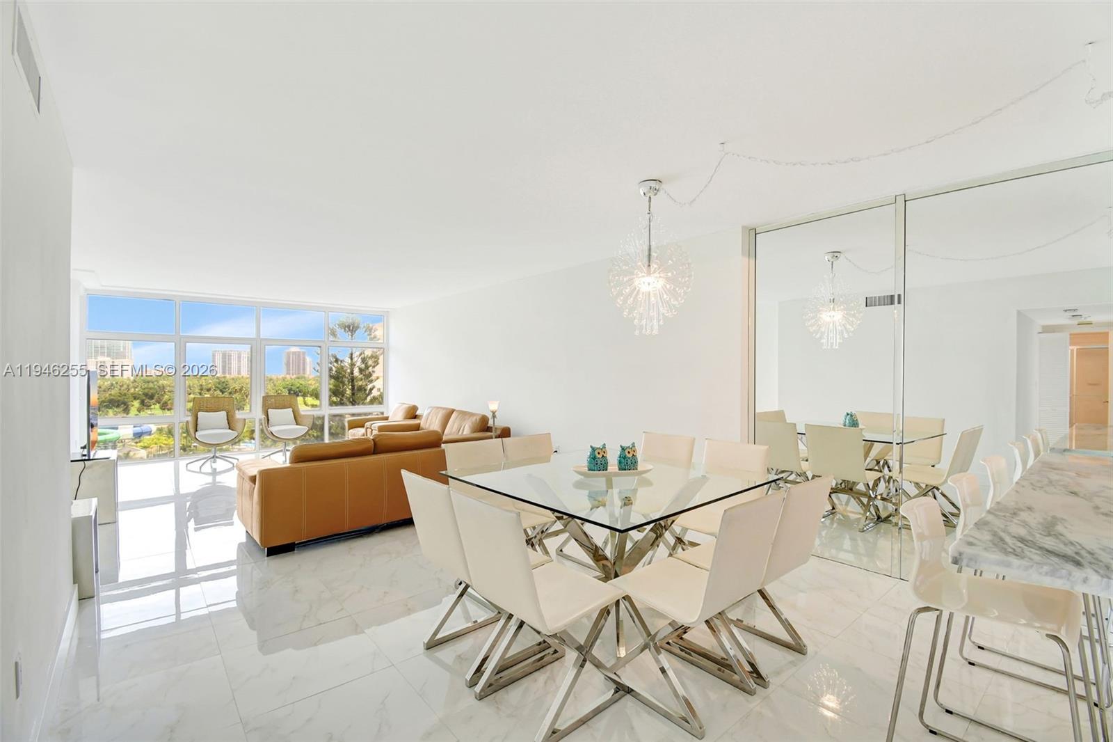 20100 W Country Club Dr 1005