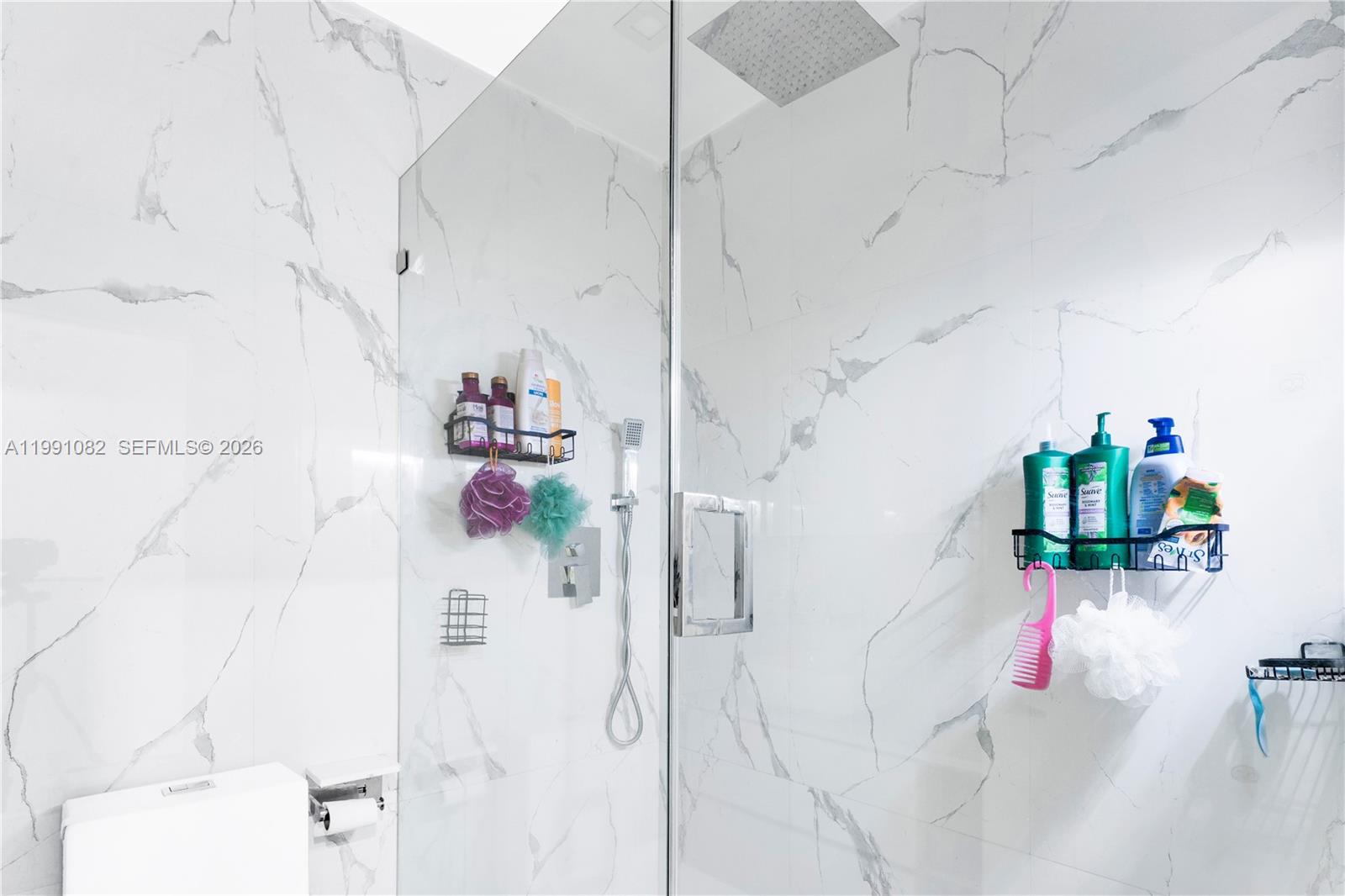 J R CONDO PH I - Residential