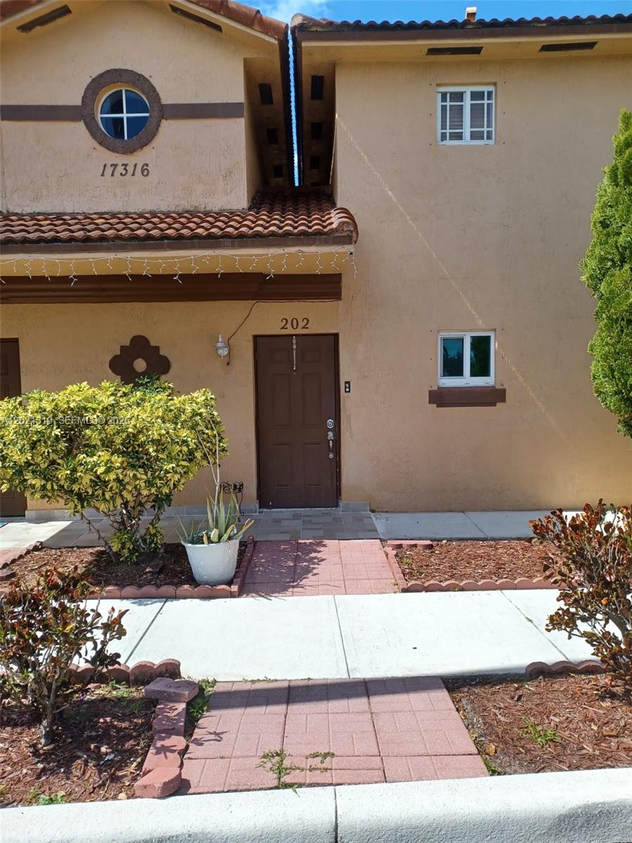 BELLEVIEW VILLAS CONDO NO - Residential