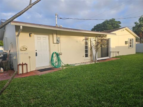 Tiny photo for 19112 SW 95th Ave, Cutler Bay, FL 33157 (MLS # A11977344)