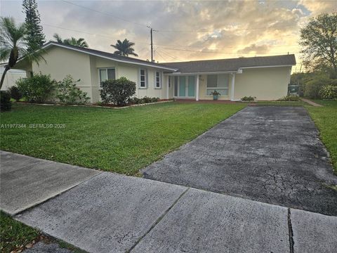 Tiny photo for 19112 SW 95th Ave, Cutler Bay, FL 33157 (MLS # A11977344)