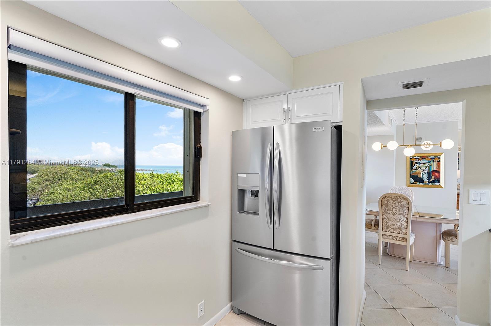 OCEAN TRAIL CONDO IV - Residential