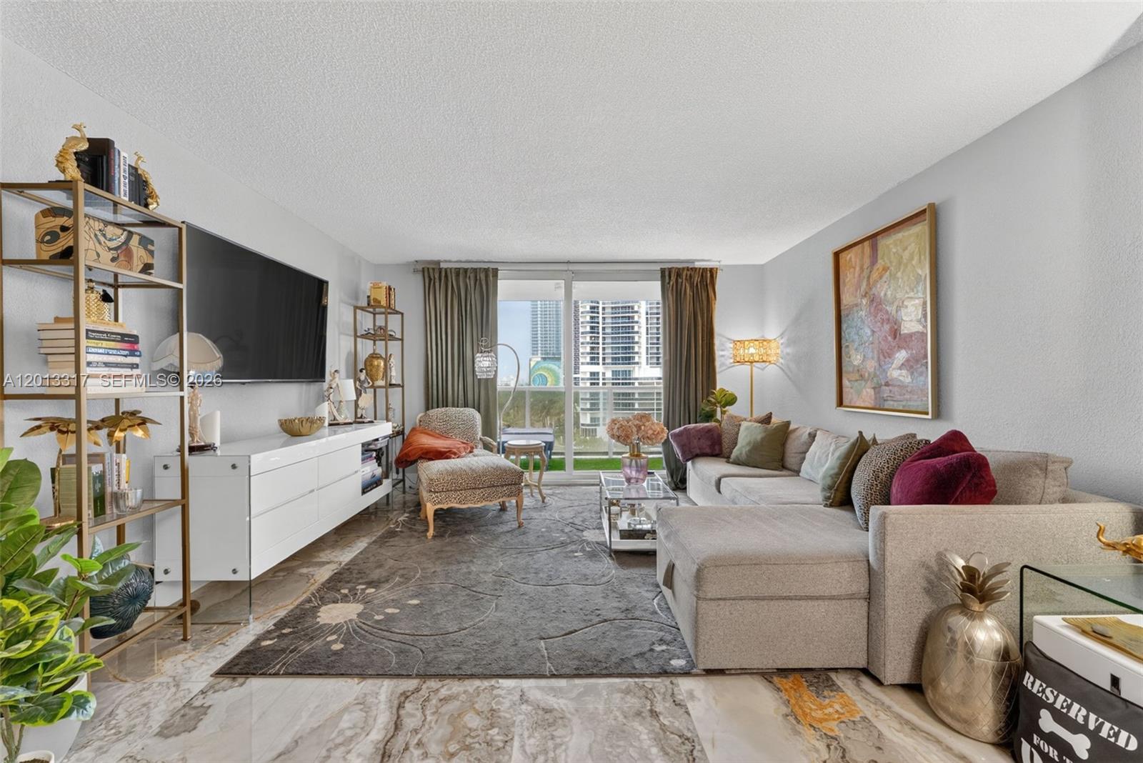 LA MER ESTATES WEST CONDO - Residential
