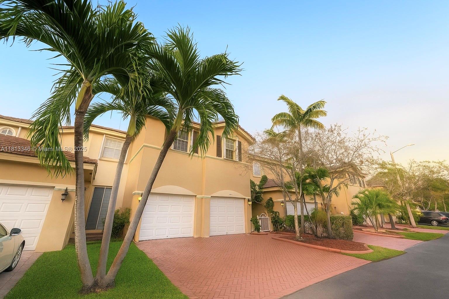 Rental Property at 11269 Nw 55th Ln, Doral, Miami-Dade County, Florida - Bedrooms: 4 
Bathrooms: 3  - $4,500 MO.