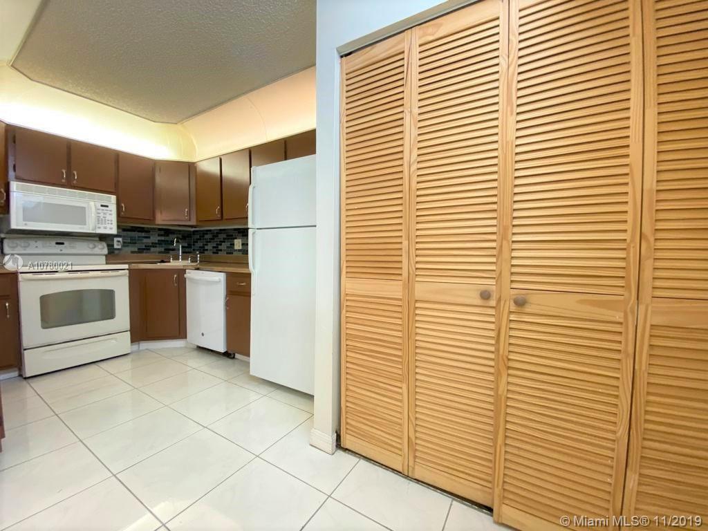 PINE RIDGE AT HAVERHILL C - Residential Lease